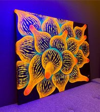 Load image into Gallery viewer, Bubble tip Anemone 16 by 20”