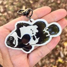 Load image into Gallery viewer, Snowflake Clownfish Glow in the dark Keychain
