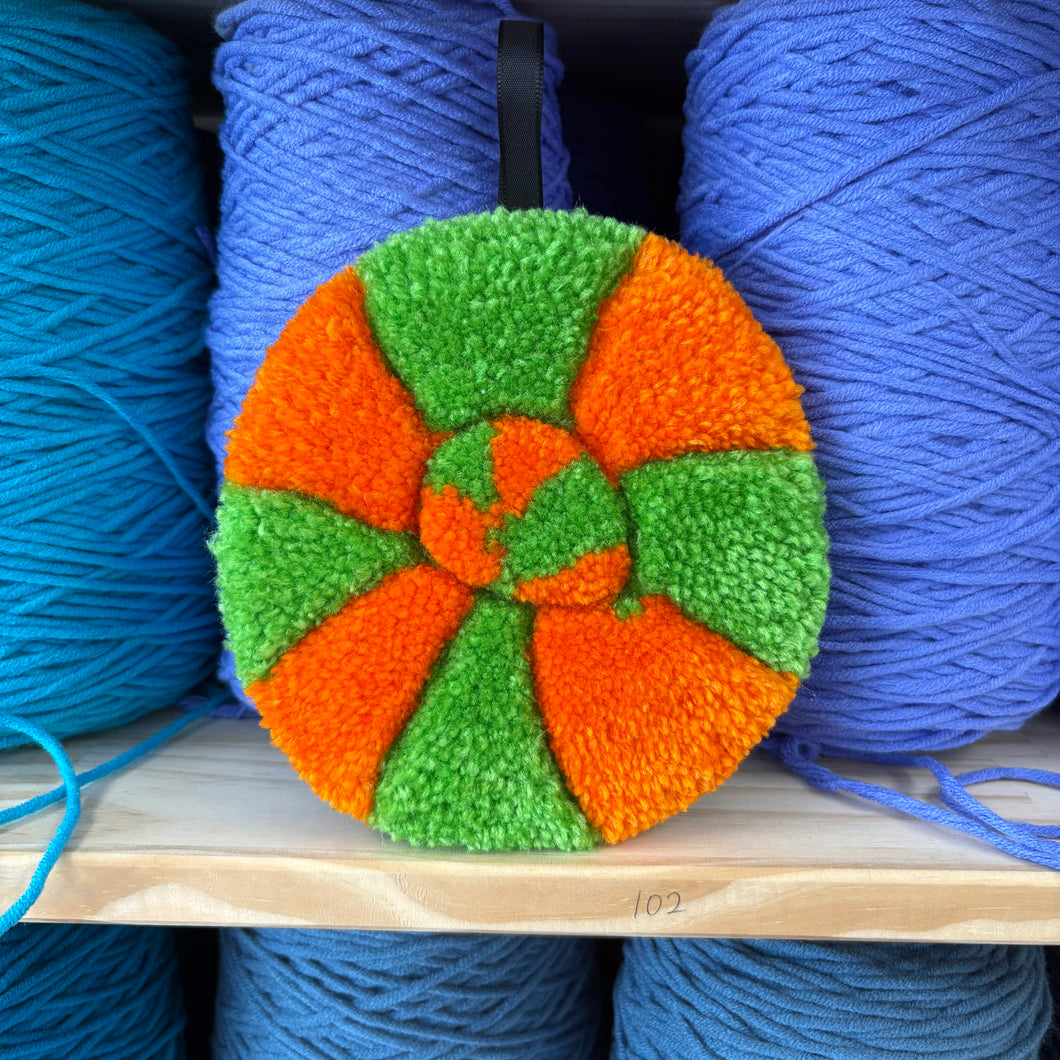 Bleeding Apple Ornament(WYSIWYG)