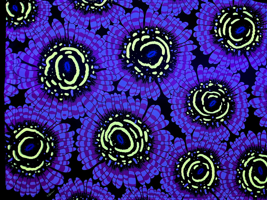 Stratosphere Zoa Pattern UV Reactive Tapestry