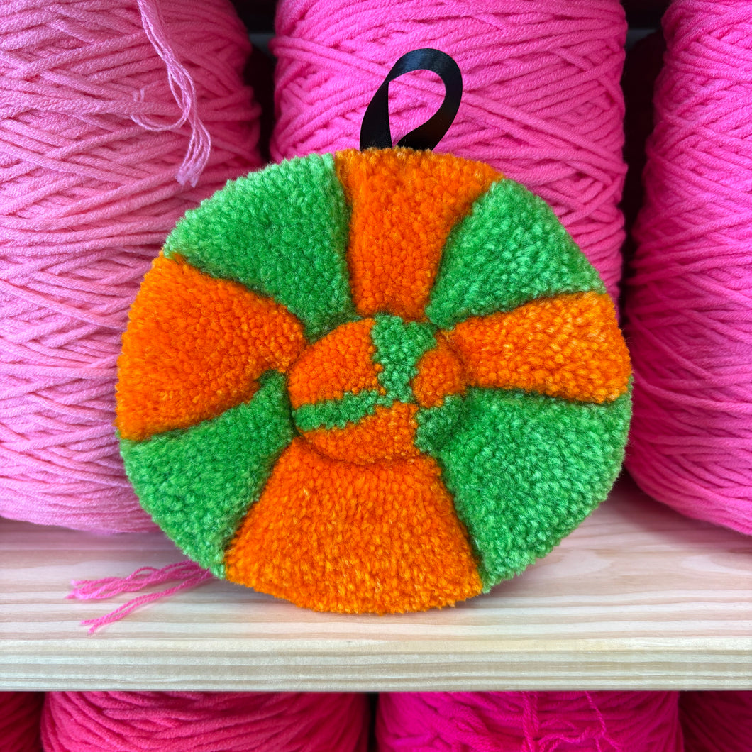 Bleeding Apple Ornament(WYSIWYG)