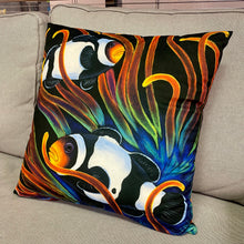 Load image into Gallery viewer, Clownfish and sunburst nem Pillow/ 18”

