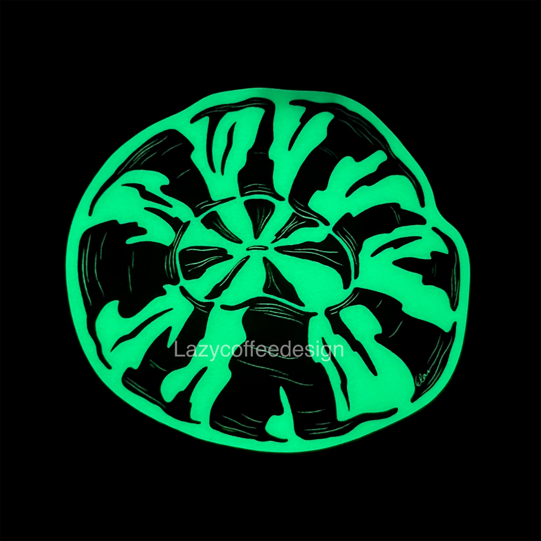 Glow in the dark scoly sticker